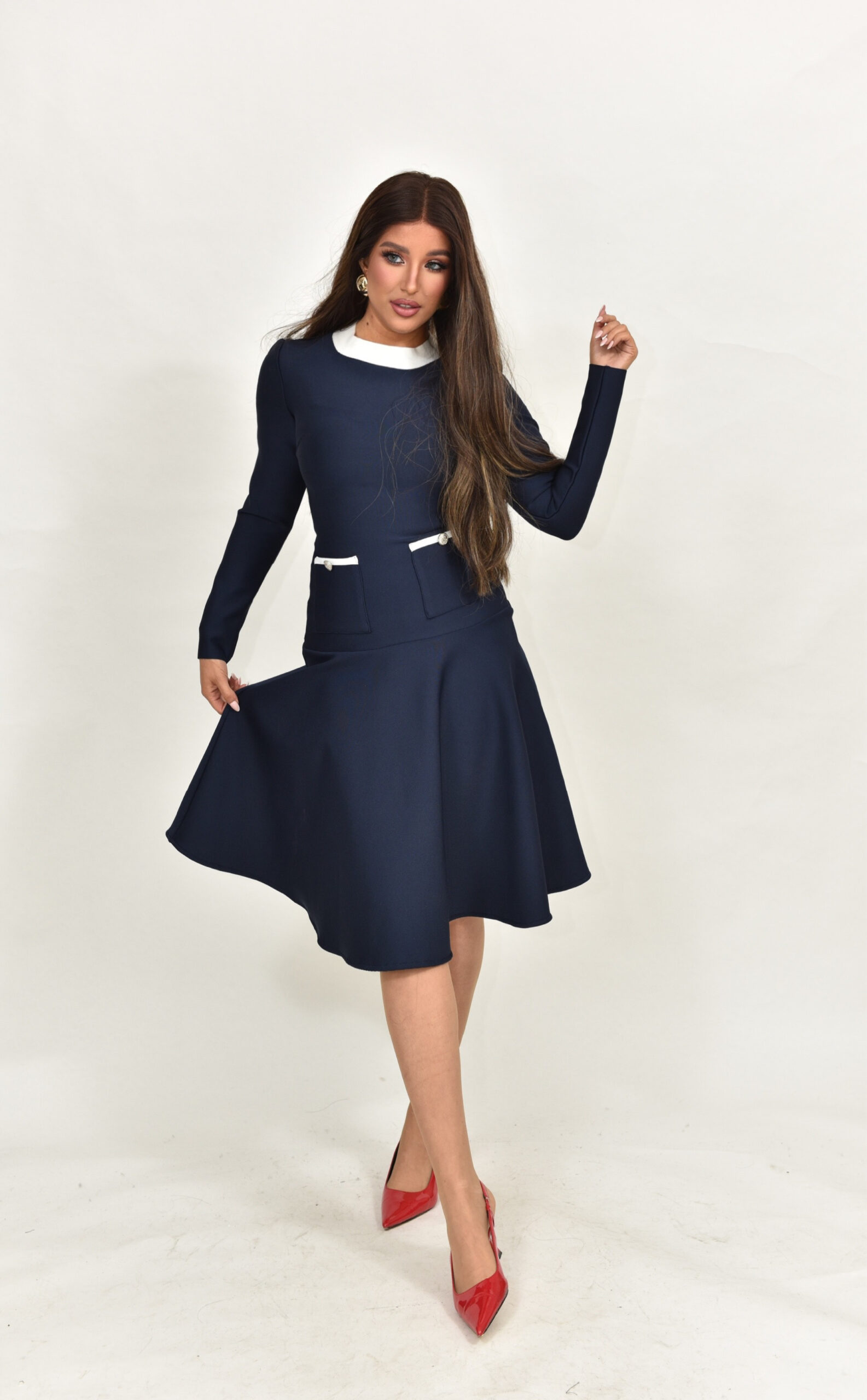 שמלת באנדג׳ כחול לבן – תמונה 5