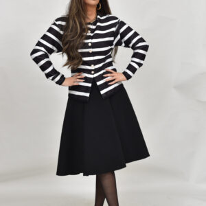 חולצת באנדג׳ פסים שחור לבן וכפתורים